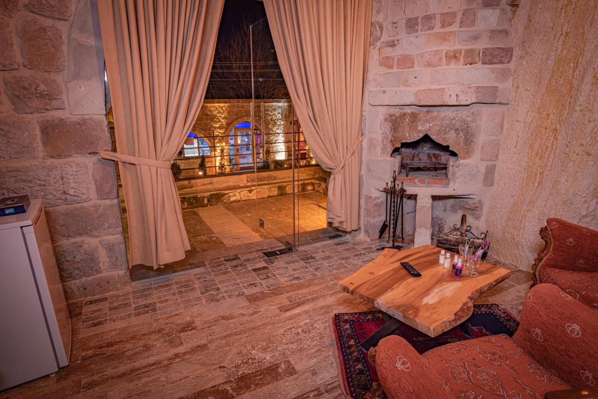 Sur Cave Hotel Ürgüp Buitenkant foto