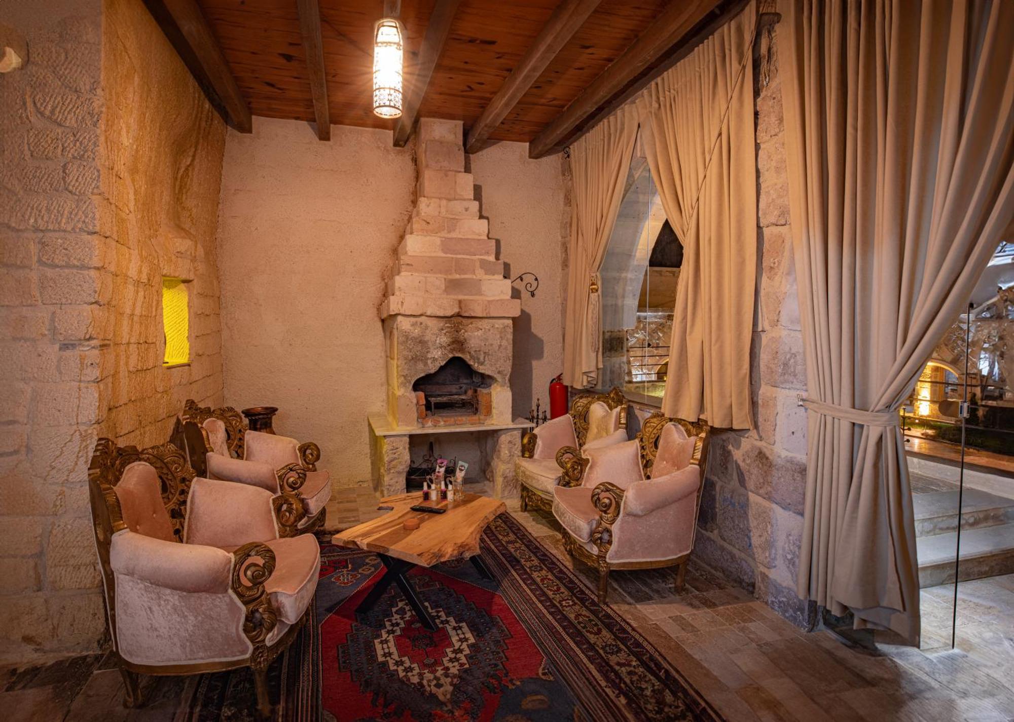 Sur Cave Hotel Ürgüp Buitenkant foto